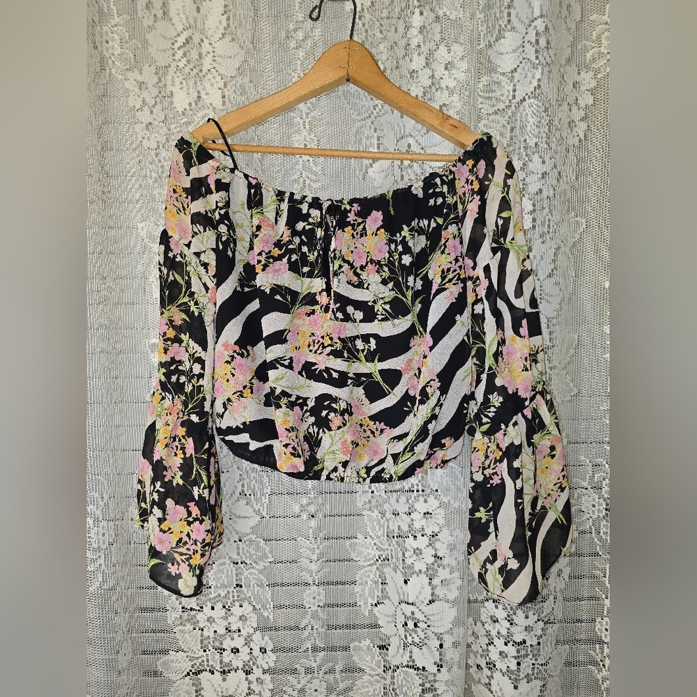 Guess Off The Shoulder Cropped Blouse, Womens Black Floral Top XS